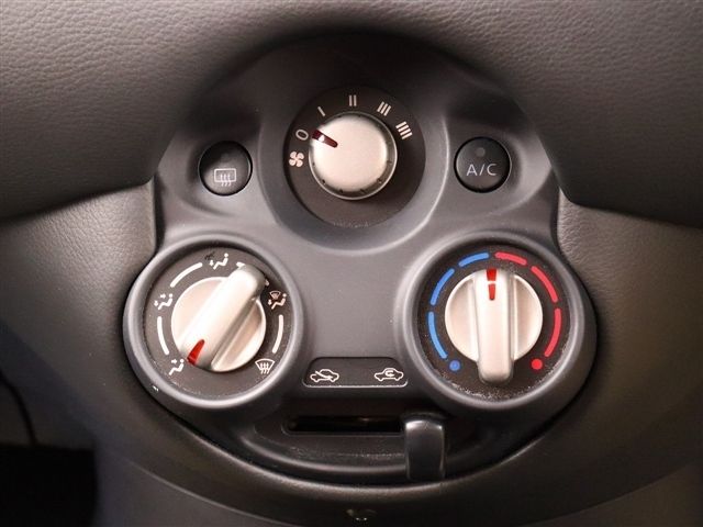 MITSUOKA VIEWT 2020 Image 31