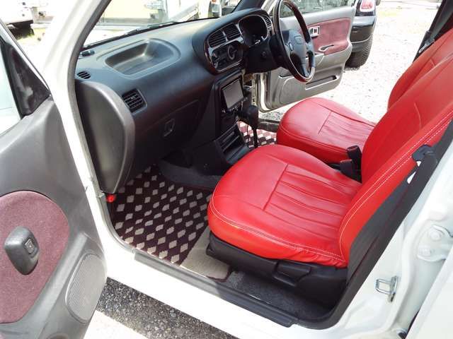 DAIHATSU MIRA GINO 1999 Image 31