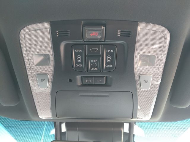 TOYOTA ALPHARD HYBRID 4WD 2018 Image 31