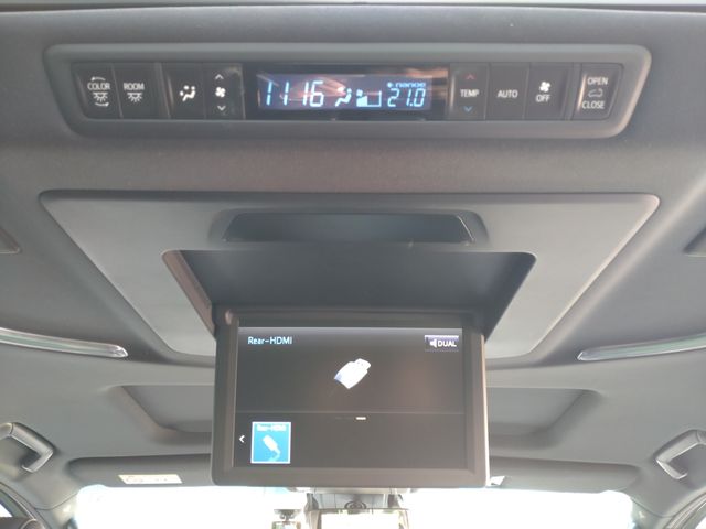 TOYOTA ALPHARD HYBRID 4WD 2018 Image 31