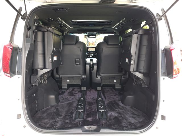 TOYOTA ALPHARD HYBRID 4WD 2018 Image 31