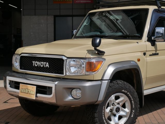 TOYOTA LANDCRUISER VAN 2015 Image 31