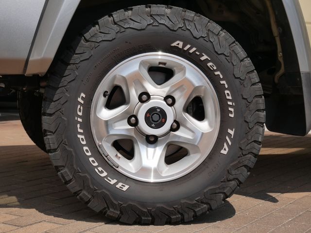 TOYOTA LANDCRUISER VAN 2015 Image 31