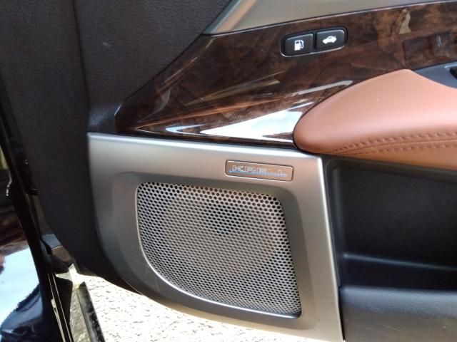 HONDA LEGEND HYBRID 2017 Image 31