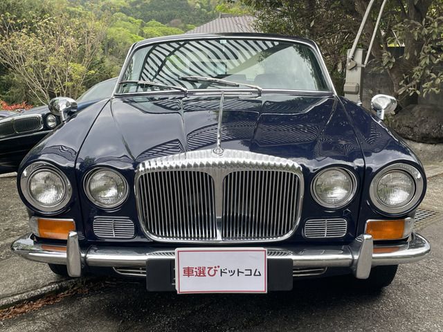 DAIMLER  1972 Image 31