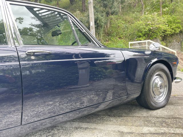 DAIMLER  1972 Image 31