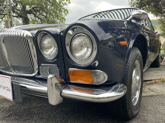 DAIMLER  1972 Image 31