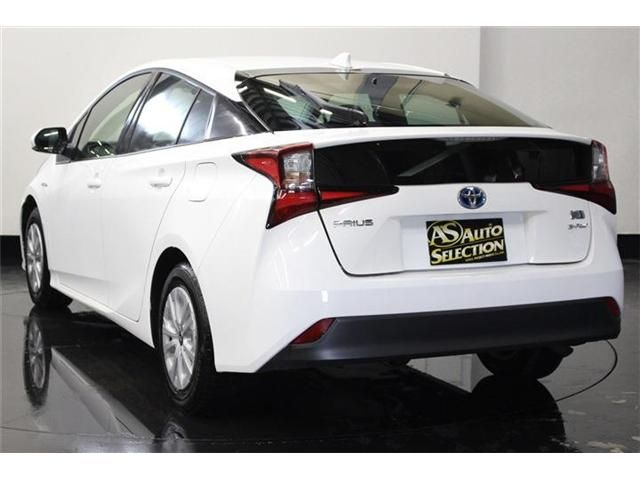 TOYOTA PRIUS 4WD 2020 Image 31