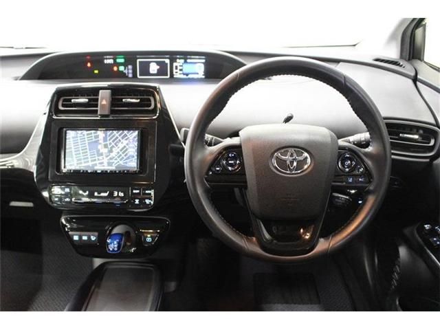 TOYOTA PRIUS 4WD 2020 Image 31