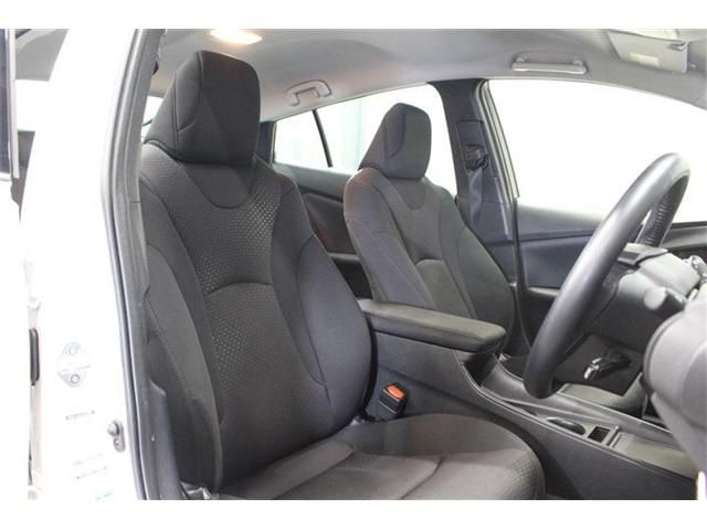 TOYOTA PRIUS 4WD 2020 Image 31