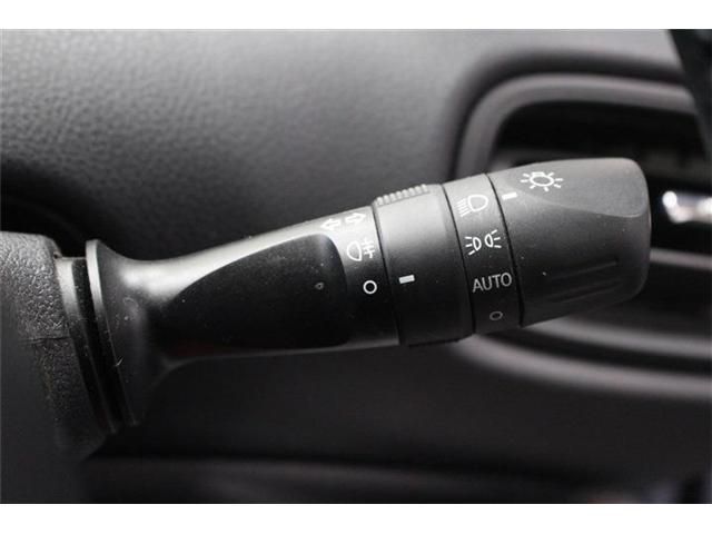 TOYOTA PRIUS 4WD 2020 Image 31