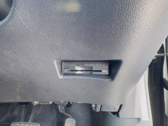 TOYOTA SIENTA 2016 Image 31