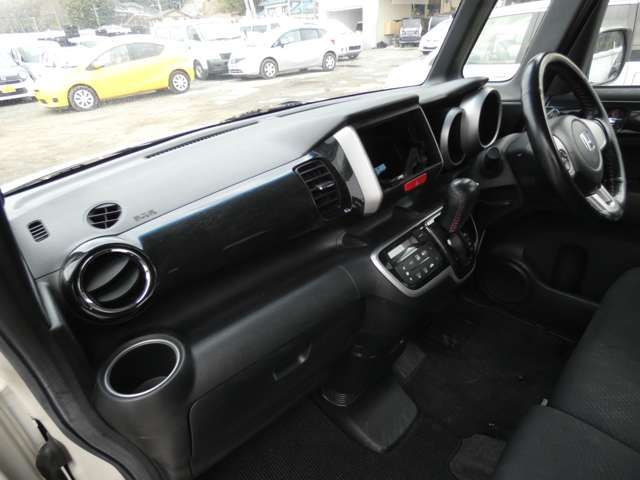 HONDA N BOX+ CUSTOM 2012 Image 31