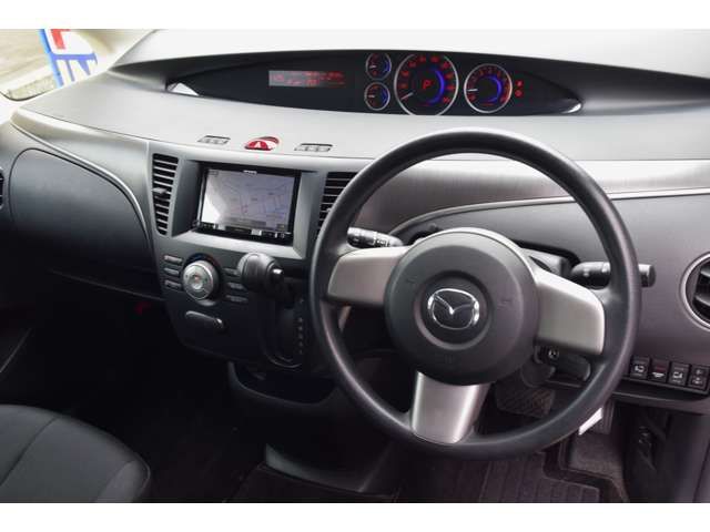 MAZDA BIANTE 2012 Image 31