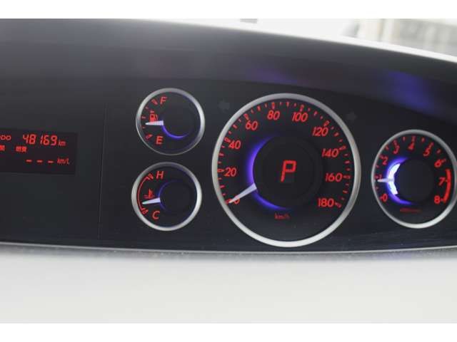 MAZDA BIANTE 2012 Image 31