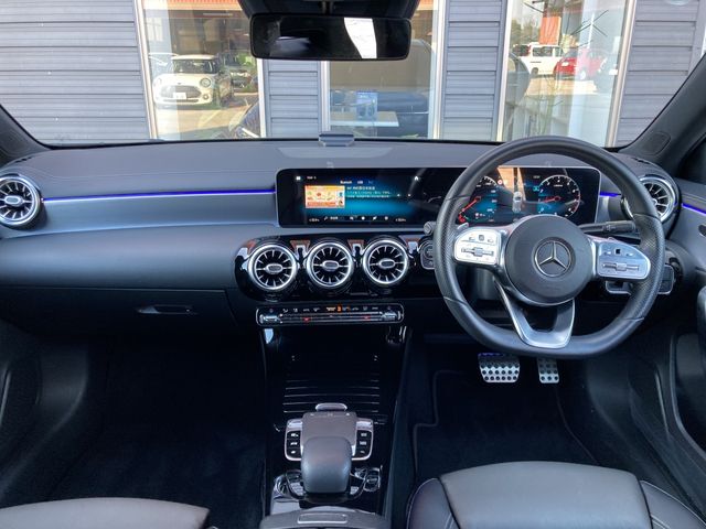 MERCEDES BENZ A CLAS 2019 Image 31