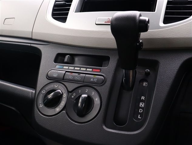 SUZUKI WAGON R 2015 Image 31