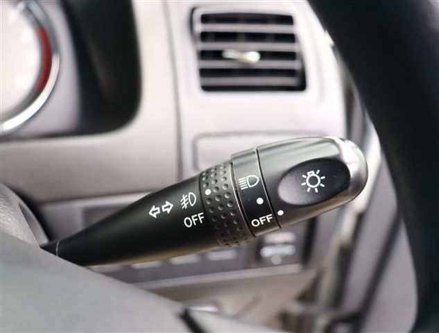 DAIHATSU MOVE CUSTOM 2003 Image 31