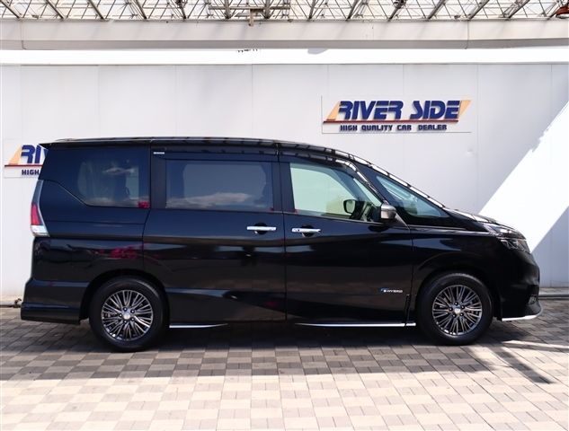 NISSAN SERENA  WG 4WD 2018 Image 31