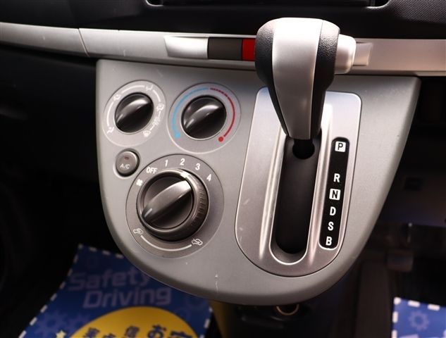DAIHATSU MOVE 2009 Image 31
