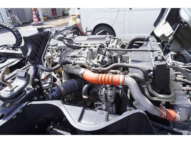 MITSUBISHI CANTER 2019 Image 31