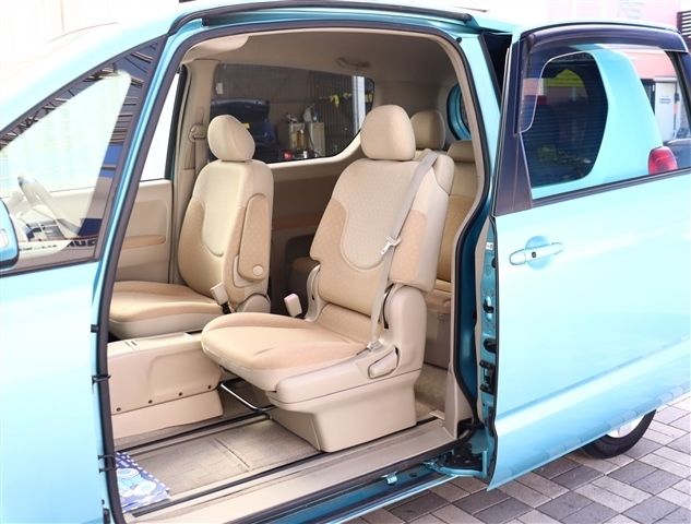 TOYOTA PORTE 2007 Image 31