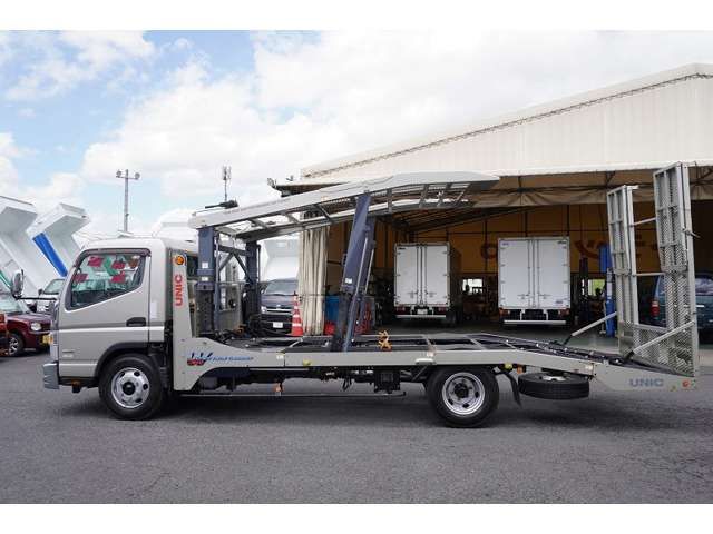 MITSUBISHI CANTER 2017 Image 31