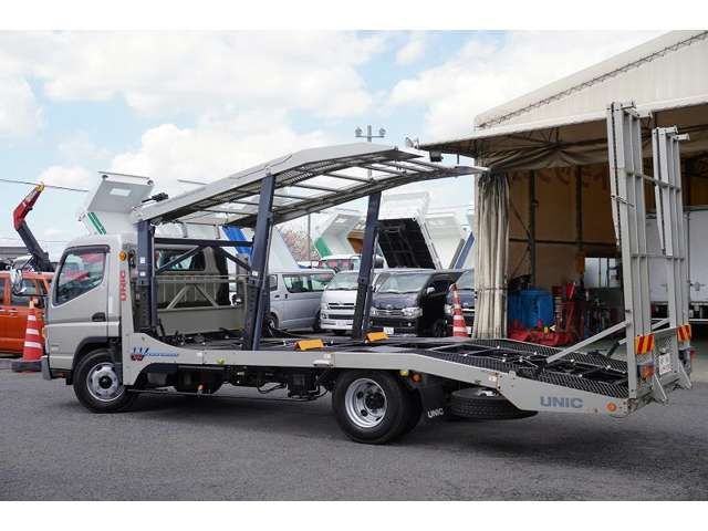 MITSUBISHI CANTER 2017 Image 31