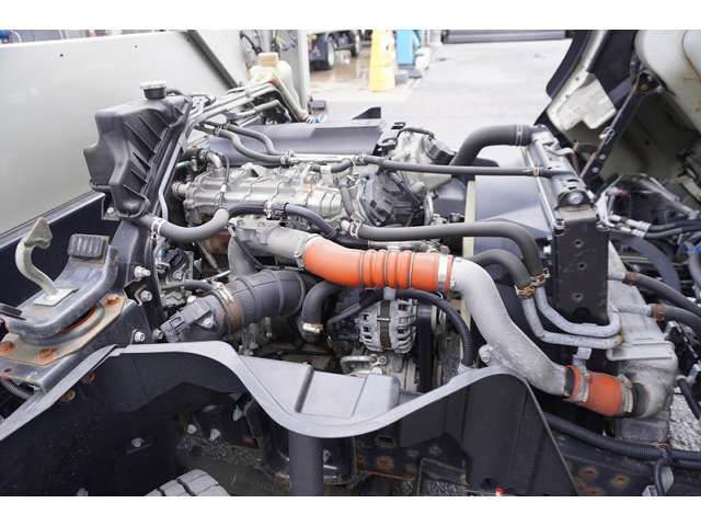 MITSUBISHI CANTER 2017 Image 31