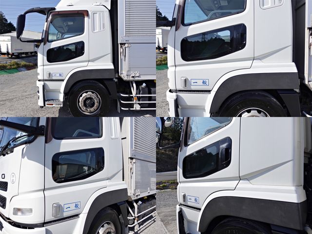 MITSUBISHI FUSOU SUPER GREAT 2013 Image 31