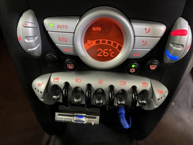 BMW BMW MINI COOPER S CL 2008 Image 31