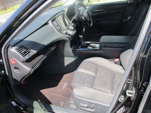 TOYOTA CROWN SEDAN 2014 Image 31