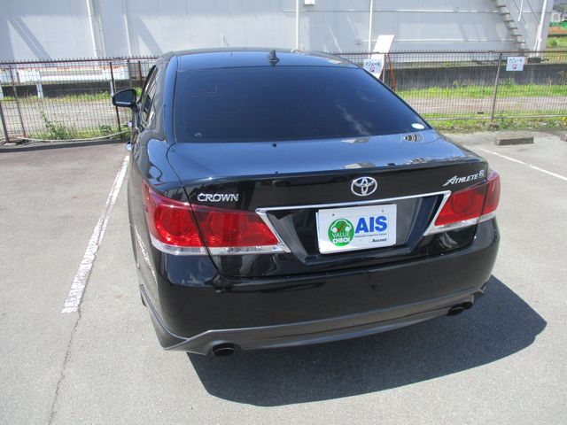 TOYOTA CROWN SEDAN 2014 Image 31