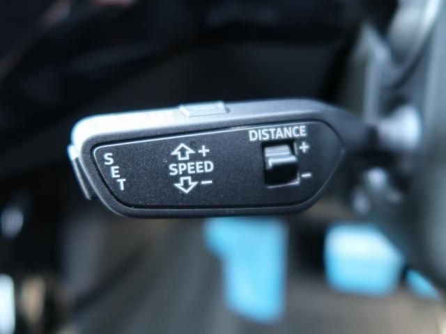 AUDI AUDI E-TRON SPORTBAC 2022 Image 31