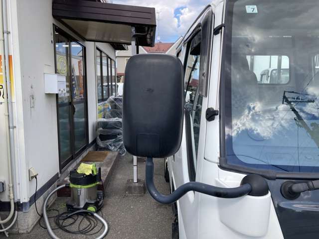 ISUZU  2004 Image 31