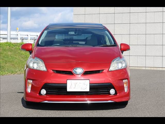 TOYOTA PRIUS 2013 Image 31