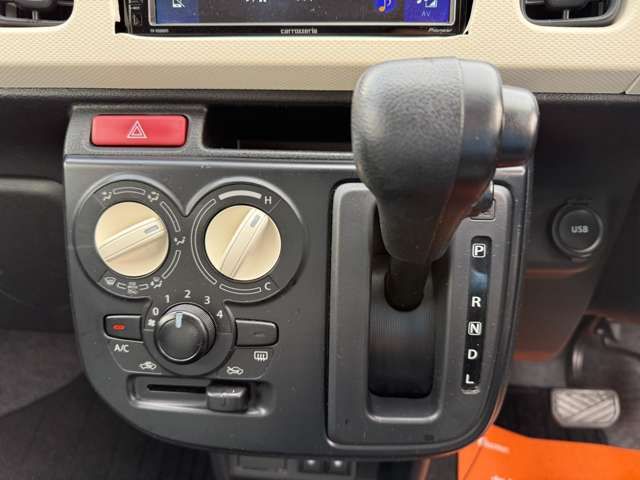 MAZDA CAROL  4WD 2016 Image 31