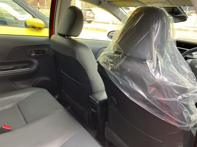 TOYOTA AQUA 2016 Image 31