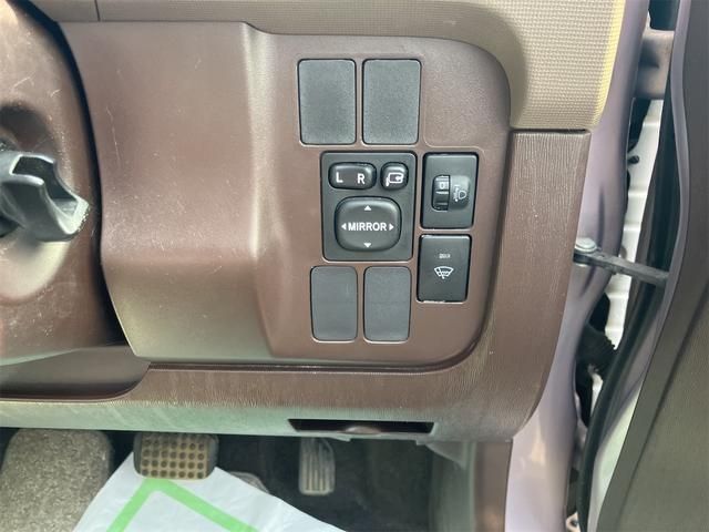 TOYOTA PASSO 4WD 2014 Image 31