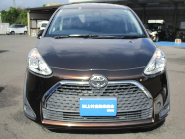 TOYOTA SIENTA 2018 Image 31