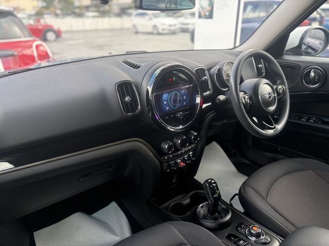 BMW MINI CROSSOVER 2020 Image 31