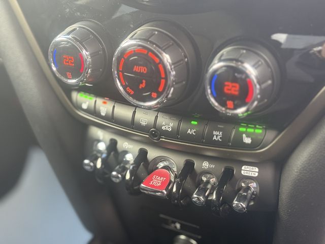 BMW MINI CROSSOVER 2020 Image 31