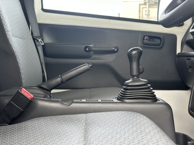 MITSUBISHI MINICAB TRUCK 2018 Image 31