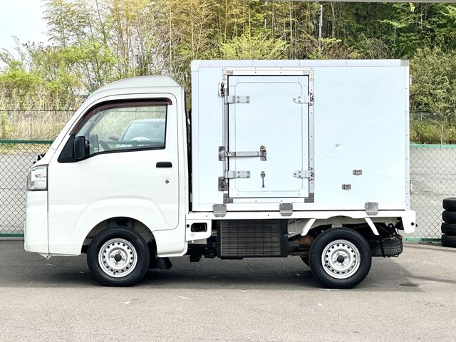 DAIHATSU HIJET TRUCK 2015 Image 31