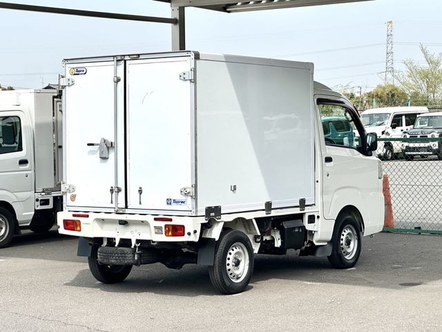 DAIHATSU HIJET TRUCK 2015 Image 31