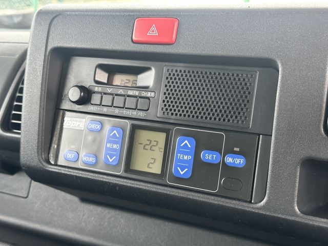 DAIHATSU HIJET TRUCK 2015 Image 31