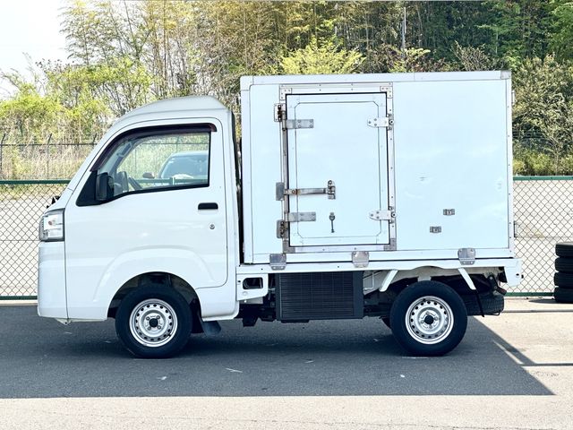 DAIHATSU HIJET TRUCK 2015 Image 31