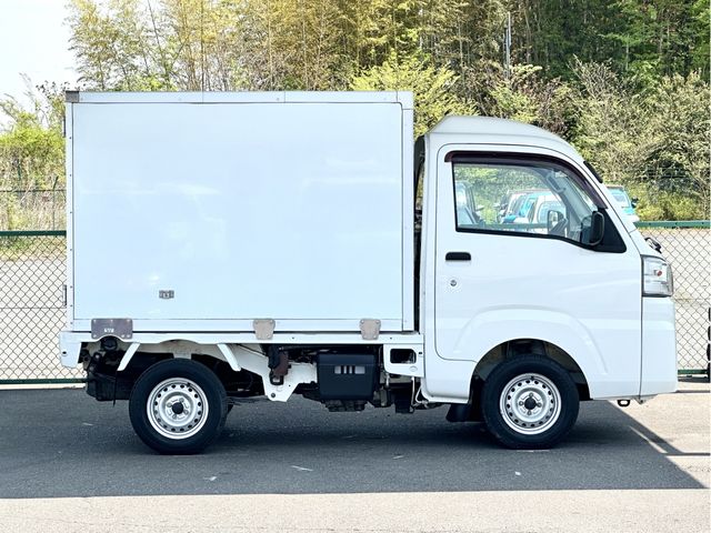 DAIHATSU HIJET TRUCK 2015 Image 31