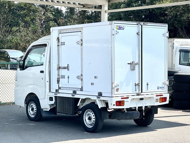 DAIHATSU HIJET TRUCK 2015 Image 31