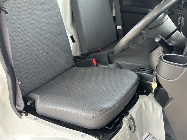 DAIHATSU HIJET TRUCK 2015 Image 31